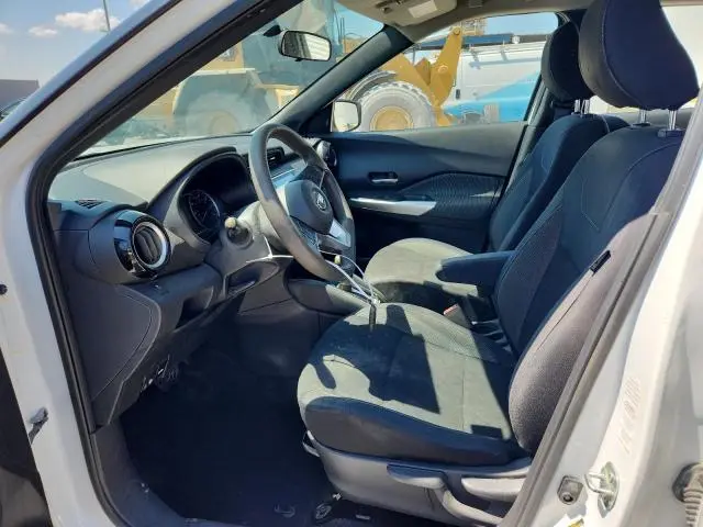 2018 NISSAN KICKS S  