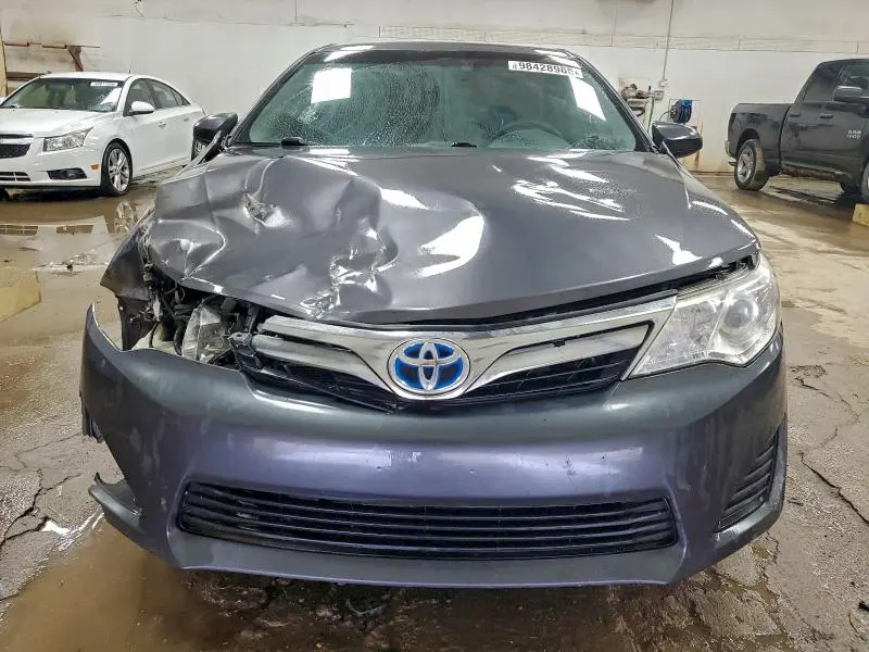 2013 TOYOTA CAMRY HYBRID  