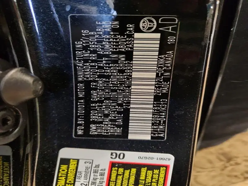 2017 TOYOTA COROLLA LE  