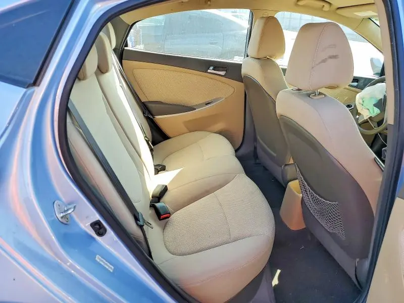 2014 HYUNDAI ACCENT GLS  