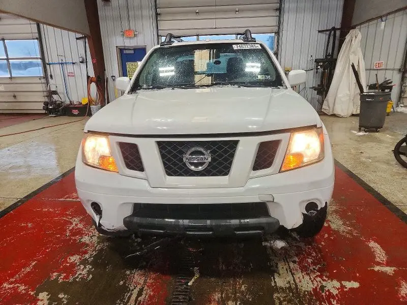 2012 NISSAN FRONTIER S  