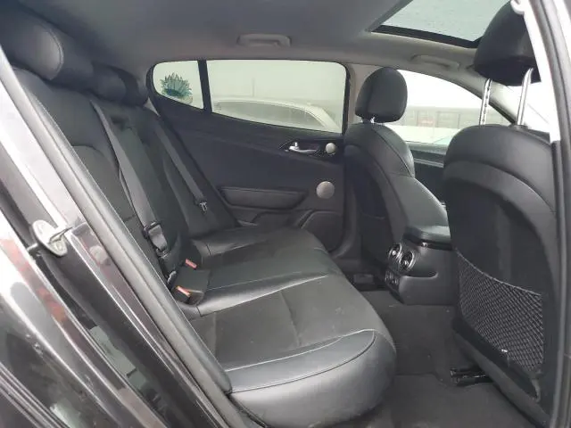 2019 KIA STINGER PREMIUM  