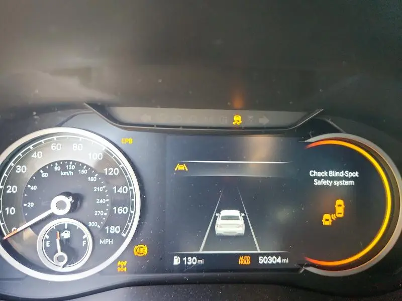 2023 GENESIS G70 3.3T STANDARD  