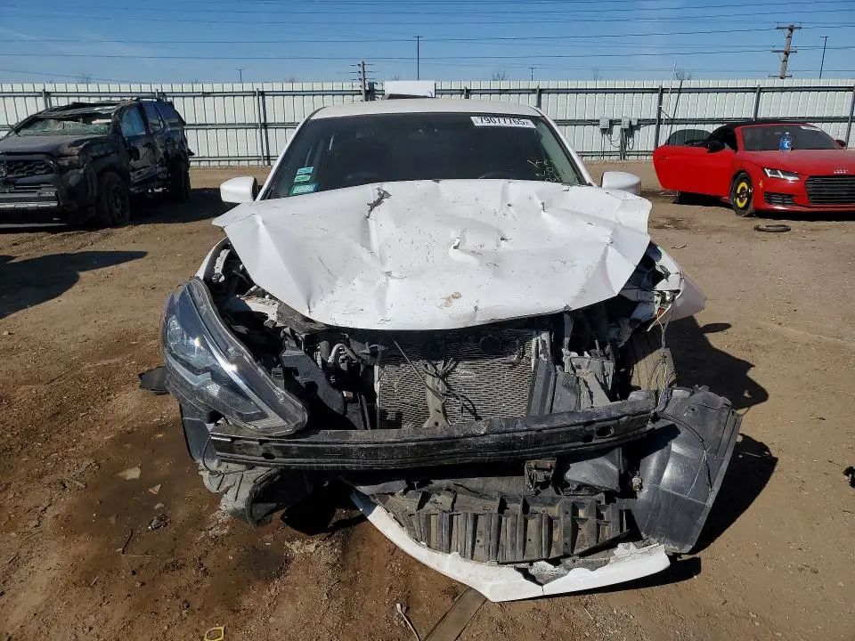 2019 NISSAN SENTRA SV  