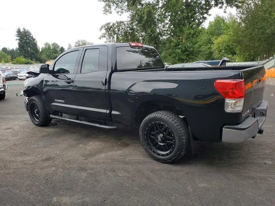 2013 TOYOTA TUNDRA DOUBLE CAB SR5  