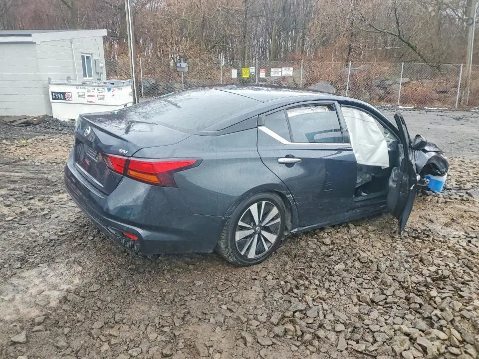 2021 NISSAN ALTIMA 2.5 SV  