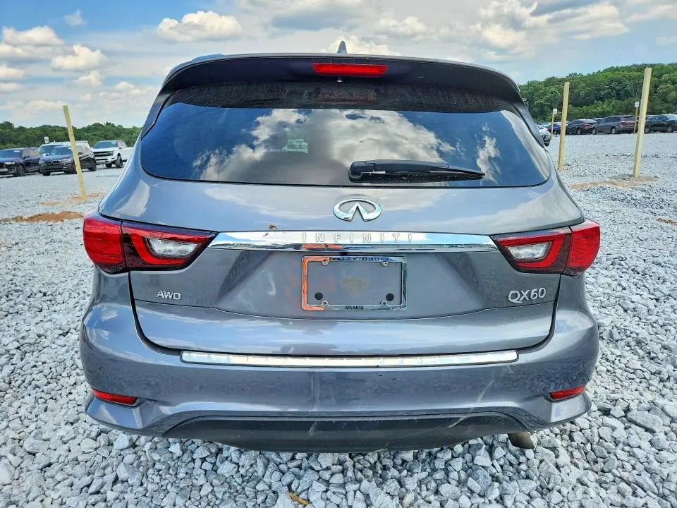 2019 INFINITI QX60 LUXE  