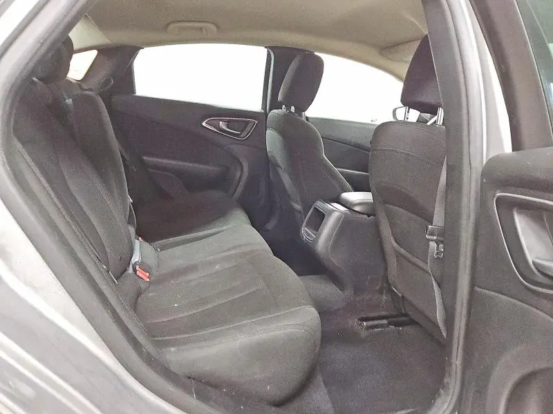 2017 CHRYSLER 200 LX  