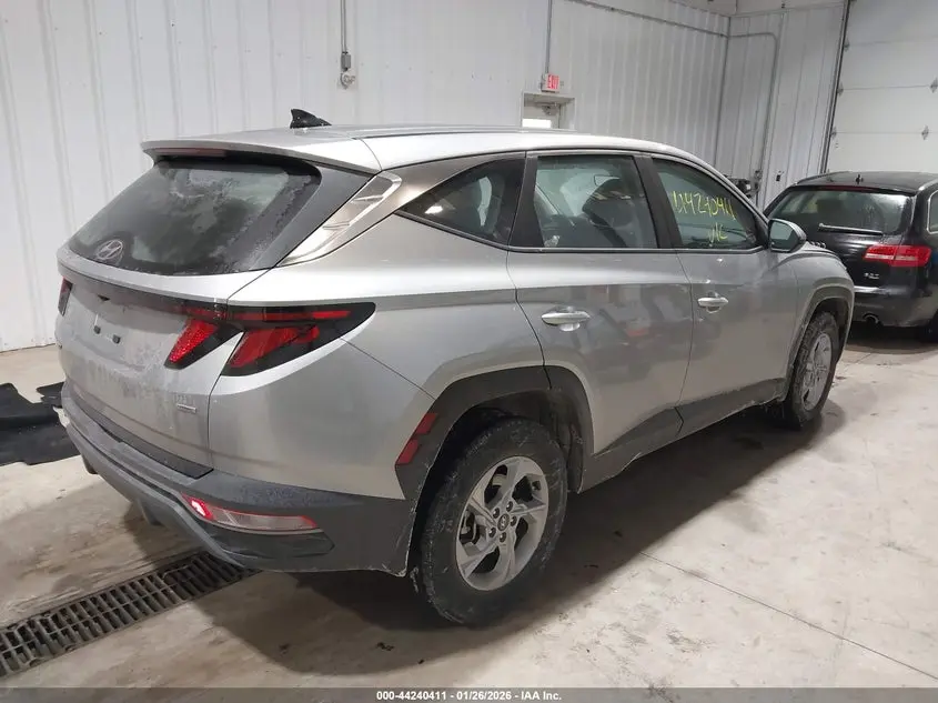 2024 HYUNDAI TUCSON SE