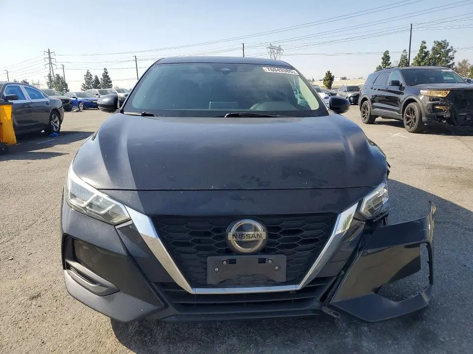 2020 NISSAN SENTRA SV  