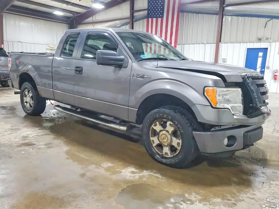 2010 FORD F150 SUPER CAB  