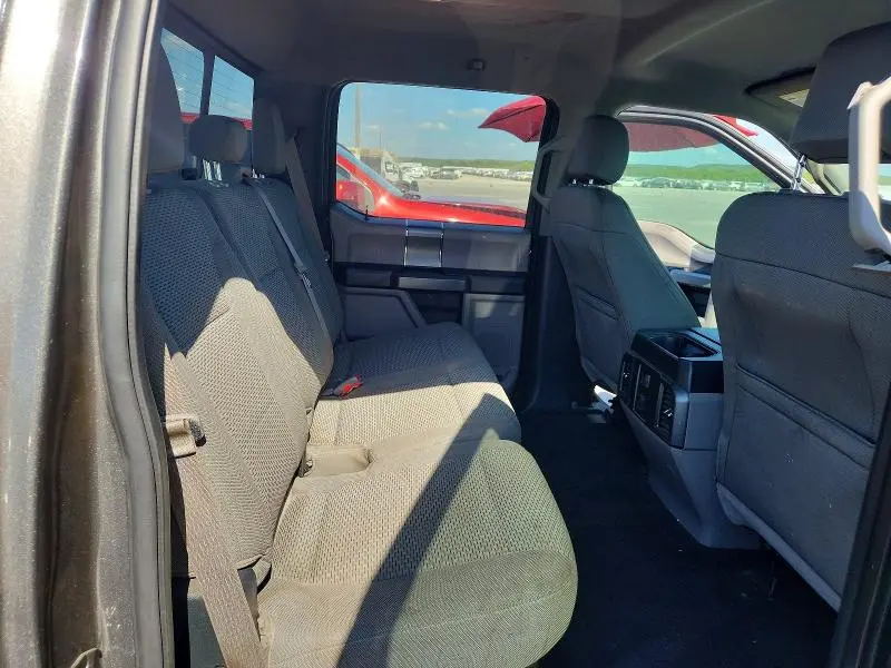 2016 FORD F150 SUPERCREW  