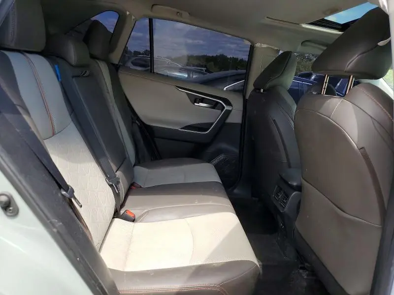 2019 TOYOTA RAV4 ADVENTURE  