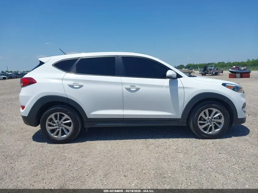 2018 HYUNDAI TUCSON SE