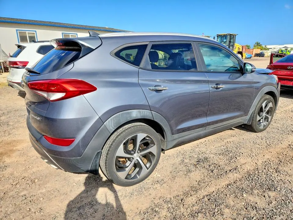 2016 HYUNDAI TUCSON LIMITED  
