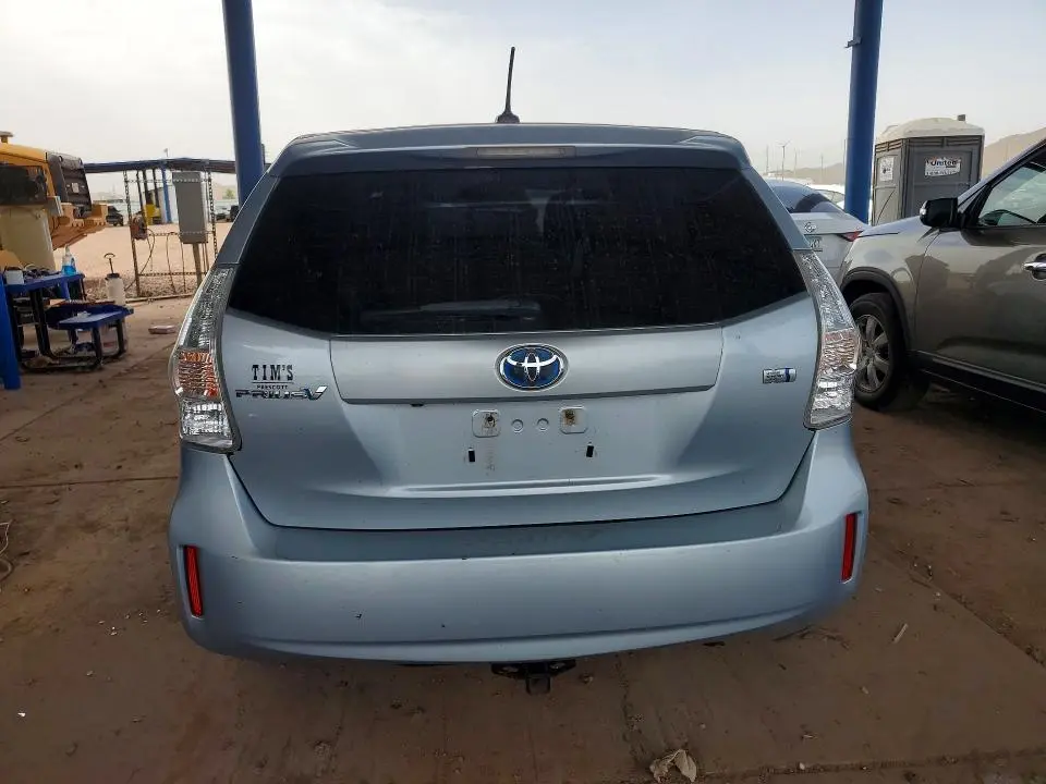2014 TOYOTA PRIUS V FIVE  