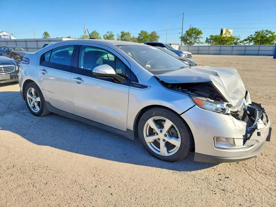 2015 CHEVROLET VOLT   