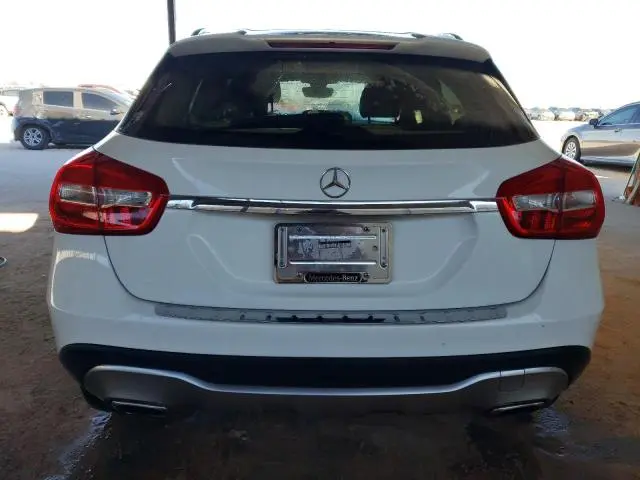 2020 MERCEDES-BENZ GLA 250  