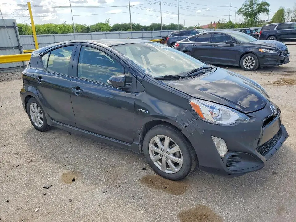 2017 TOYOTA PRIUS C TWO  