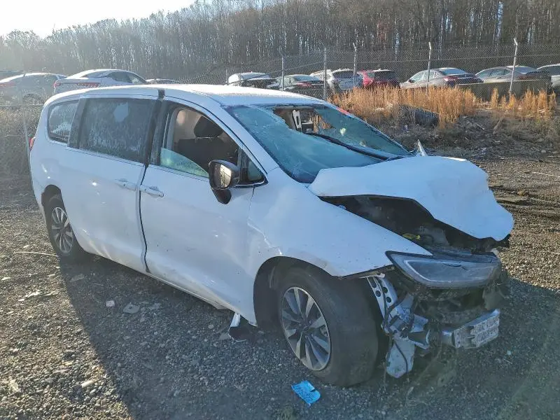 2024 CHRYSLER PACIFICA HYBRID SELECT  