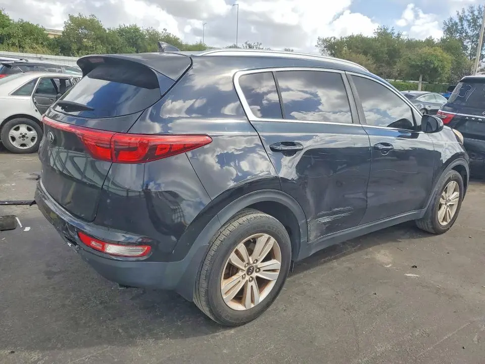 2018 KIA SPORTAGE LX  