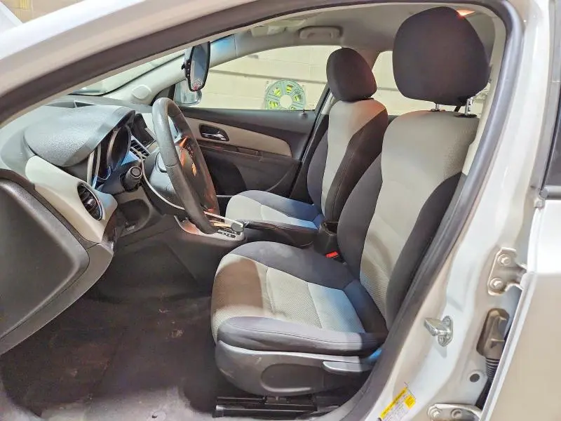 2013 CHEVROLET CRUZE LS  