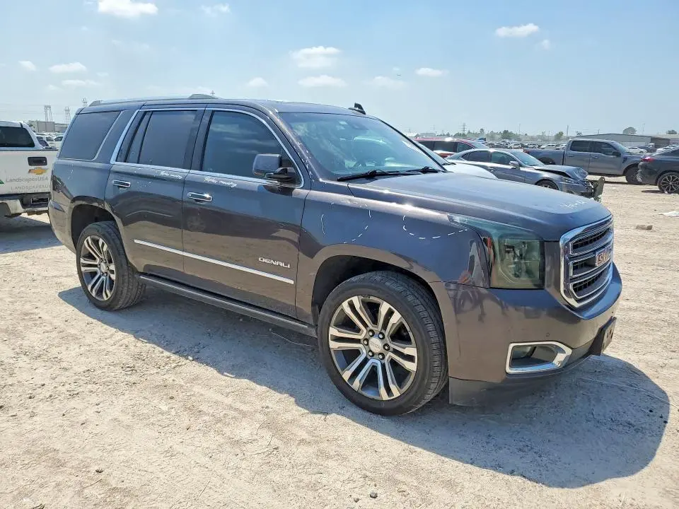 2018 GMC YUKON DENALI  