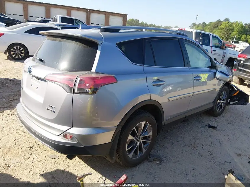 2018 TOYOTA RAV4 HYBRID XLE