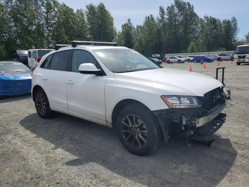 2011 AUDI Q5 PREMIUM  