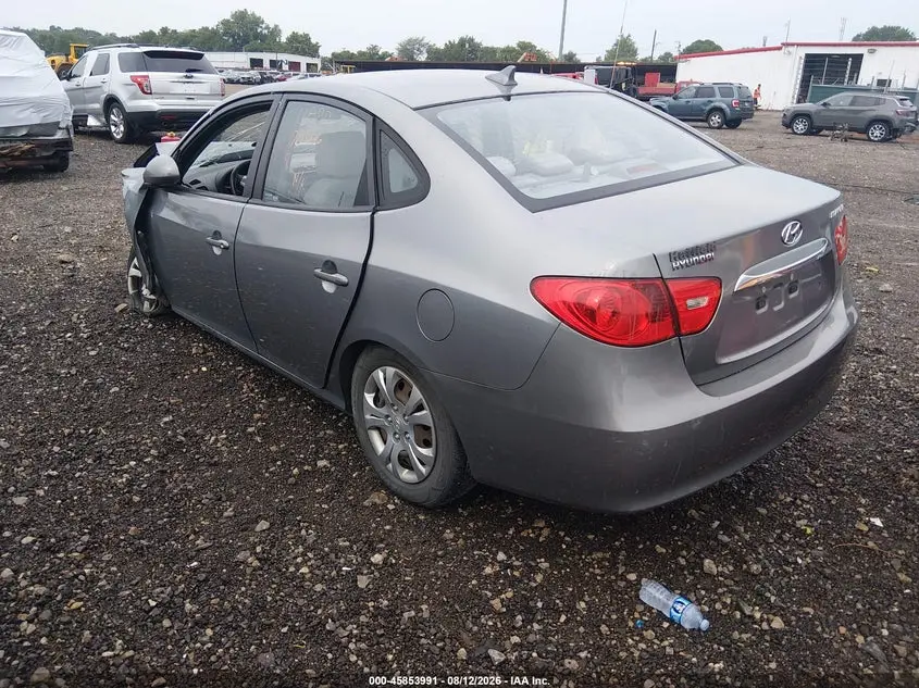 2010 HYUNDAI ELANTRA GLS
