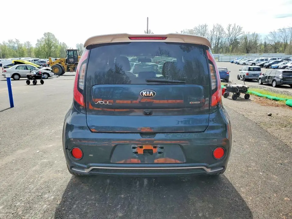 2018 KIA SOUL +  