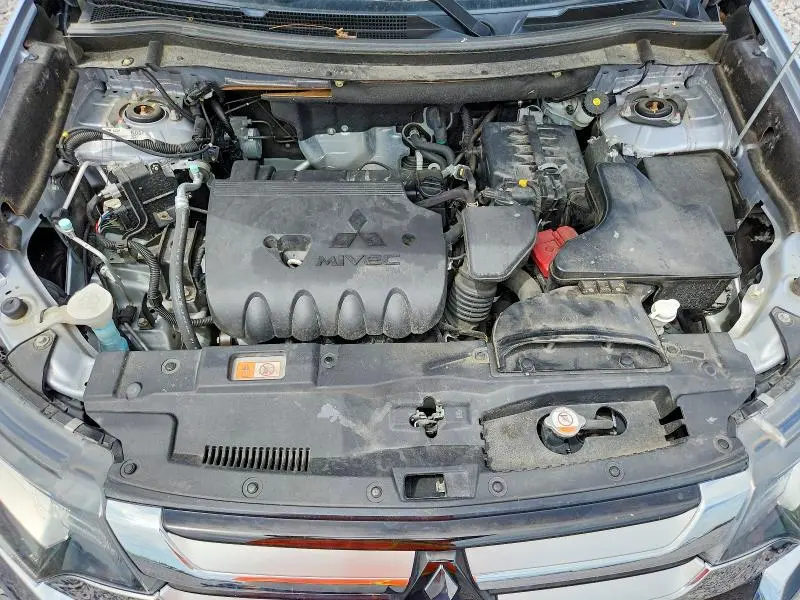 2017 MITSUBISHI OUTLANDER ES  