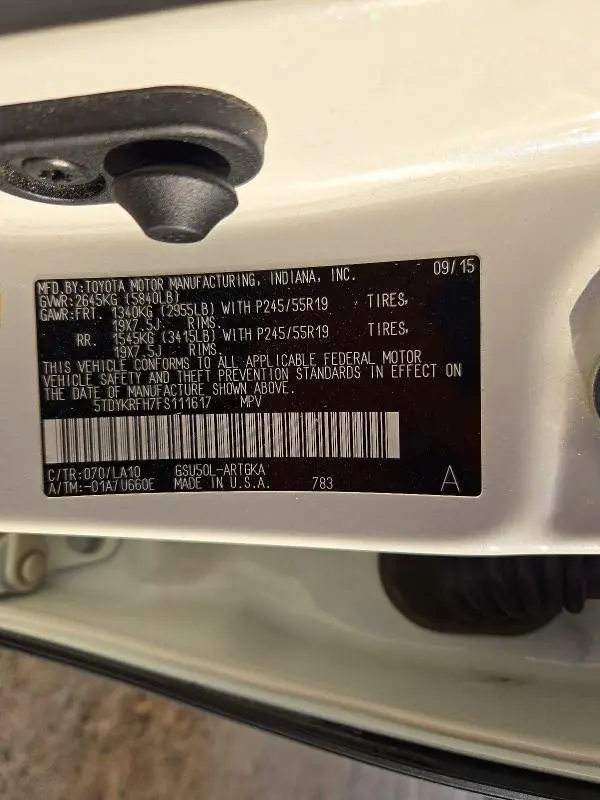 2015 TOYOTA HIGHLANDER LIMITED  