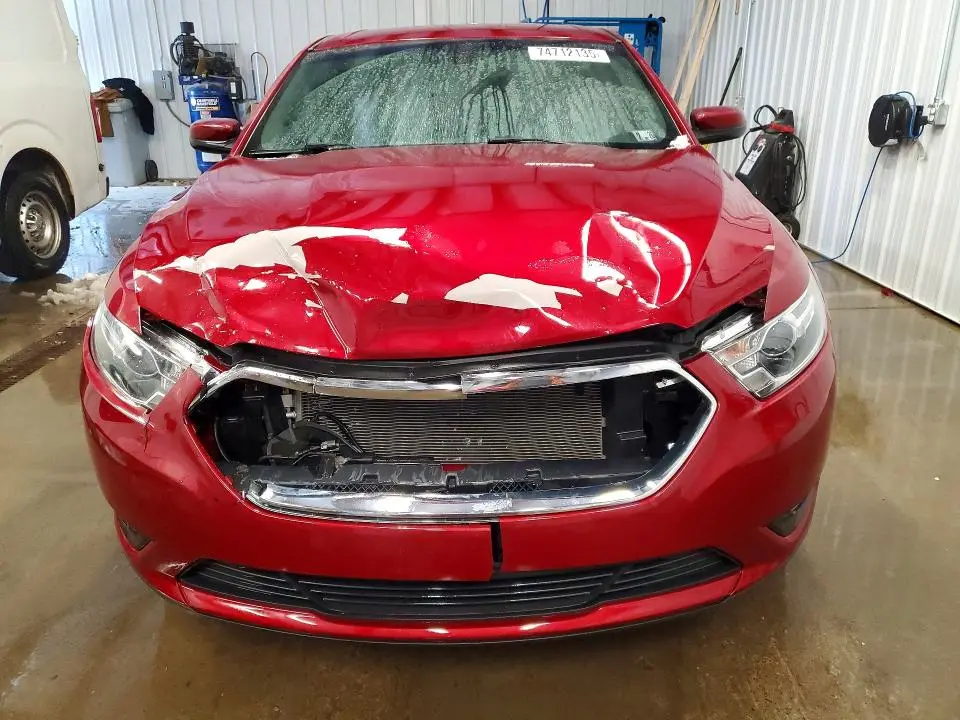 2016 FORD TAURUS SEL  