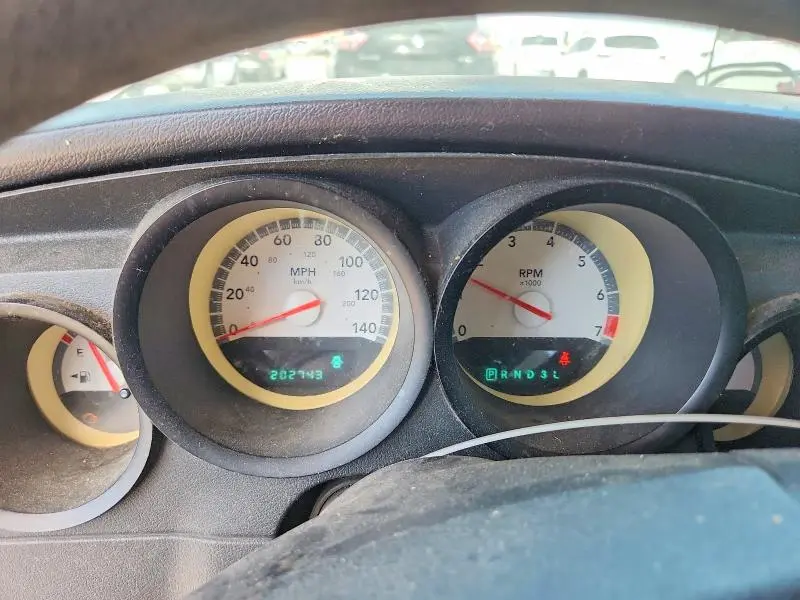 2010 DODGE CHARGER SXT  