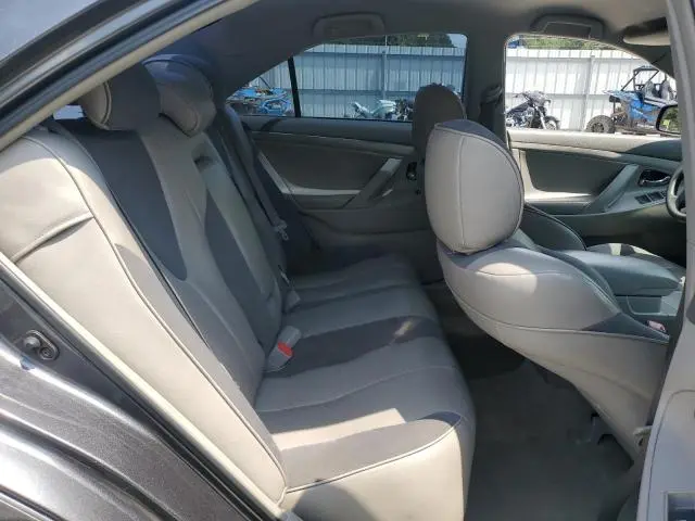 2010 TOYOTA CAMRY BASE  