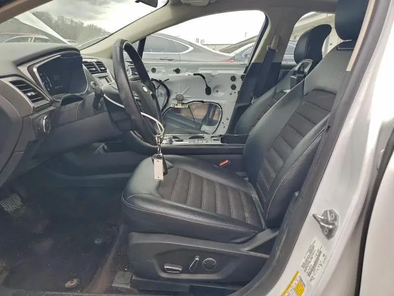 2017 FORD FUSION SE HYBRID  