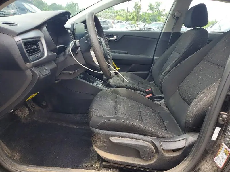 2023 KIA RIO LX  