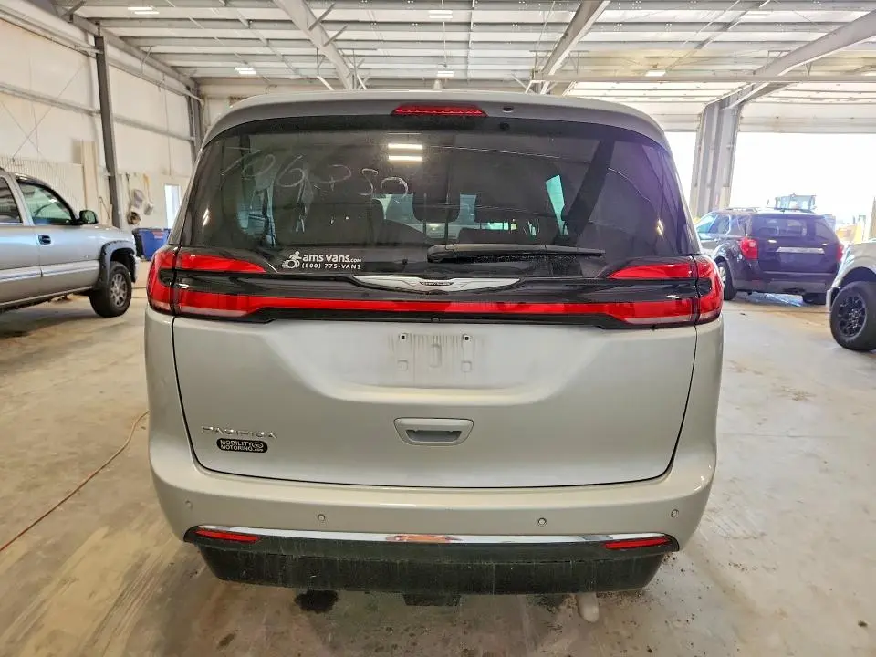 2022 CHRYSLER PACIFICA TOURING L  
