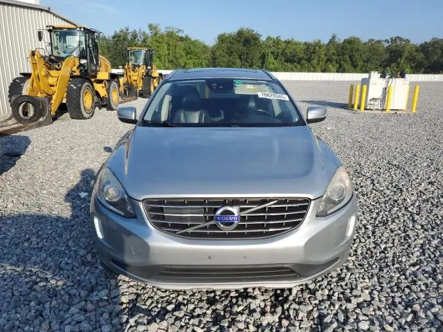 2016 VOLVO XC60 T5 PLATINUM  
