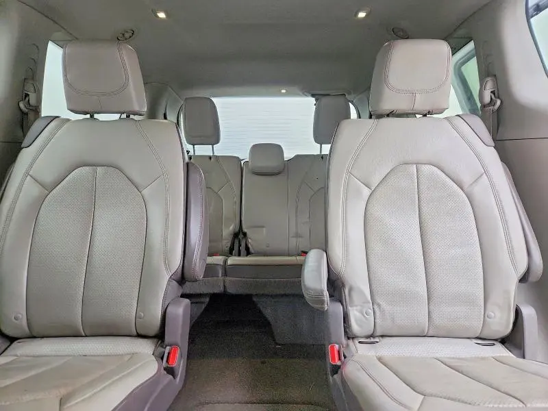 2017 CHRYSLER PACIFICA TOURING L PLUS  