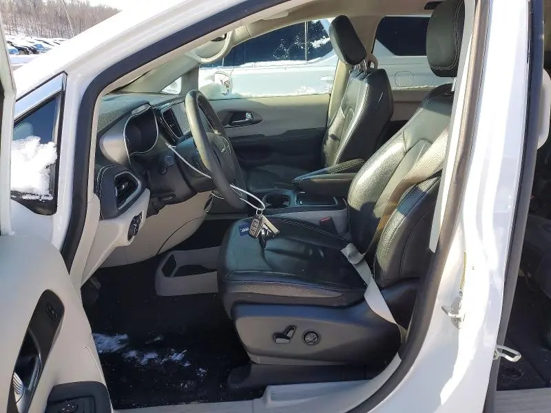 2022 CHRYSLER PACIFICA TOURING L  