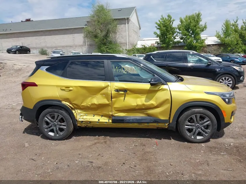 2023 KIA SELTOS S