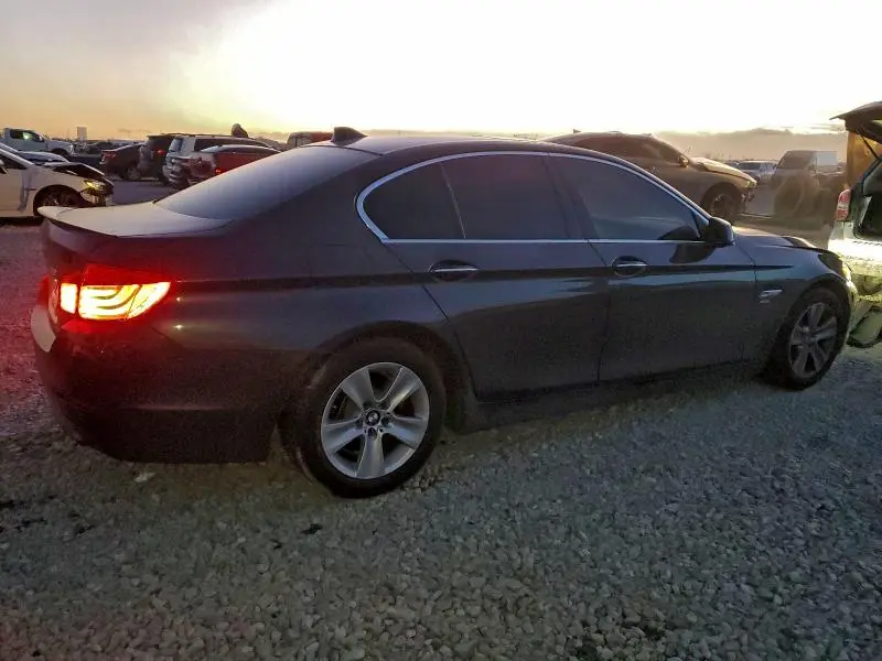 2012 BMW 528 XI  