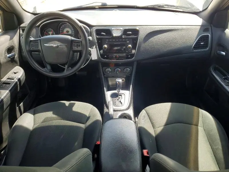 2012 CHRYSLER 200 LX  