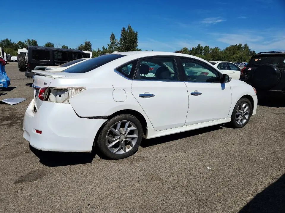 2015 NISSAN SENTRA SR  