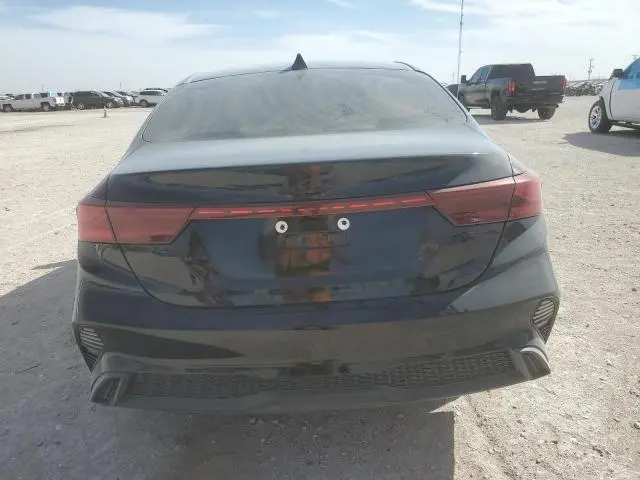 2024 KIA FORTE LX