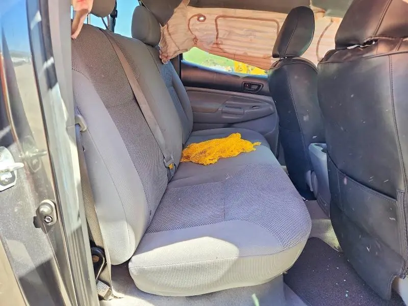 2010 TOYOTA TACOMA PRERUNNER V6  