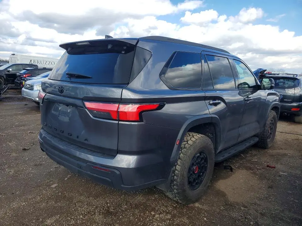 2023 TOYOTA SEQUOIA TRD PRO  