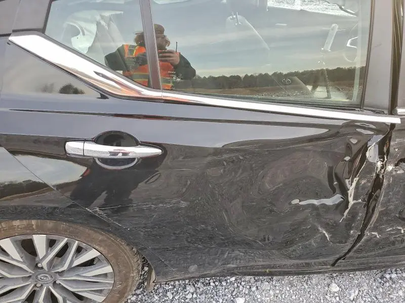 2023 NISSAN ALTIMA SV  